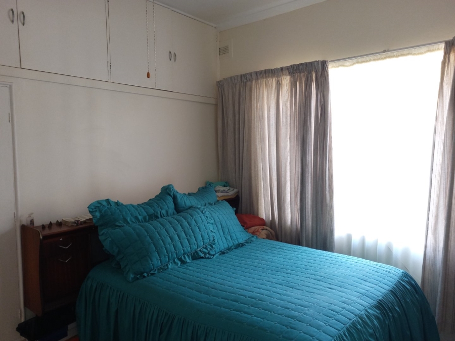 5 Bedroom Property for Sale in Lawrence Rocks KwaZulu-Natal