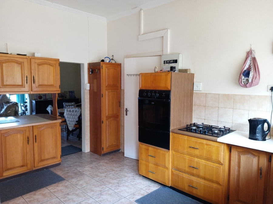 5 Bedroom Property for Sale in Lawrence Rocks KwaZulu-Natal