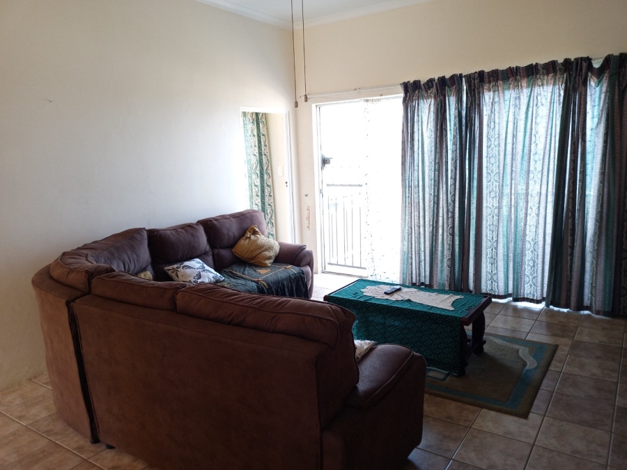 5 Bedroom Property for Sale in Lawrence Rocks KwaZulu-Natal