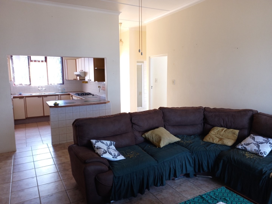 5 Bedroom Property for Sale in Lawrence Rocks KwaZulu-Natal