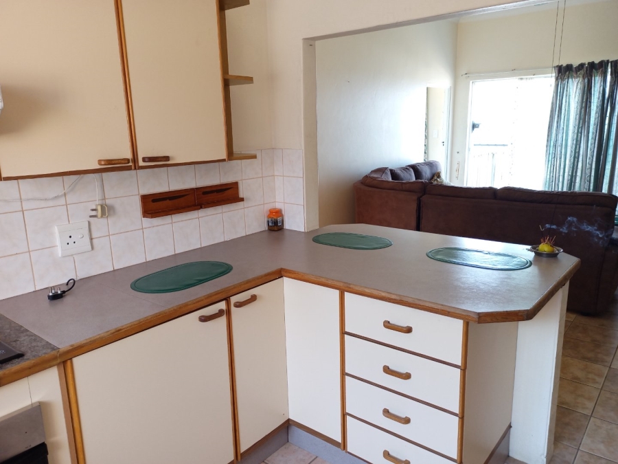5 Bedroom Property for Sale in Lawrence Rocks KwaZulu-Natal