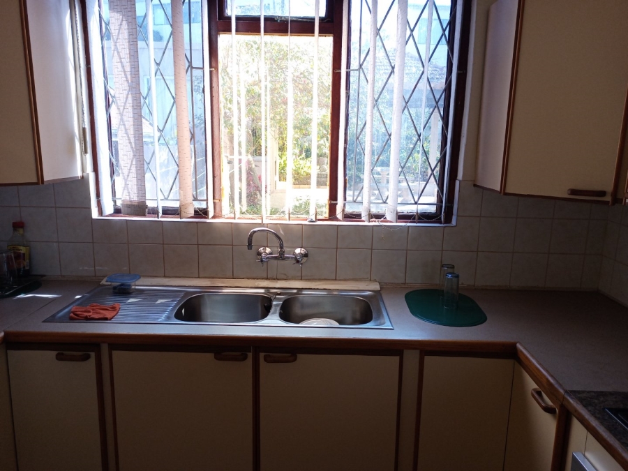 5 Bedroom Property for Sale in Lawrence Rocks KwaZulu-Natal