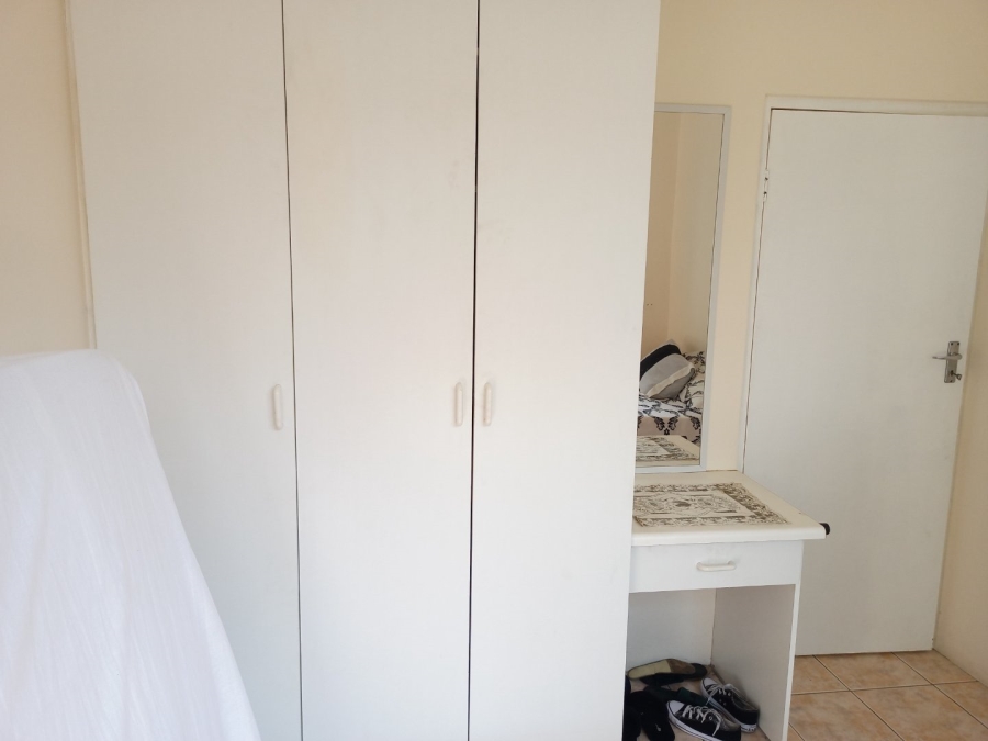5 Bedroom Property for Sale in Lawrence Rocks KwaZulu-Natal