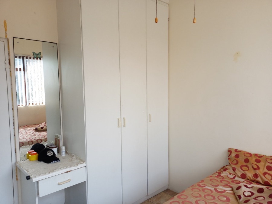 5 Bedroom Property for Sale in Lawrence Rocks KwaZulu-Natal