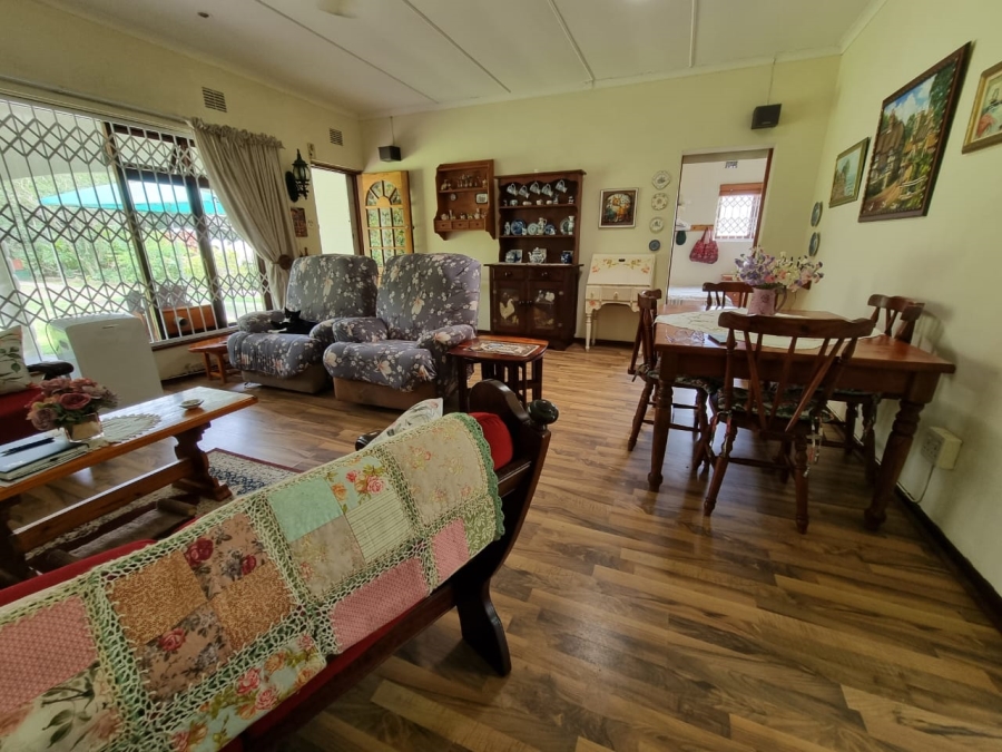 3 Bedroom Property for Sale in Southport KwaZulu-Natal