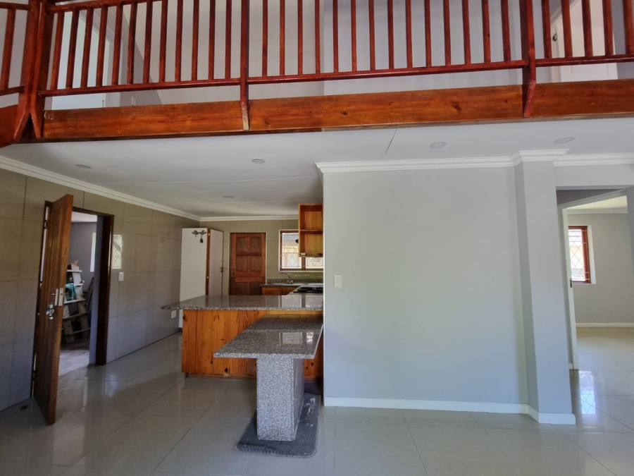 3 Bedroom Property for Sale in Sea Park KwaZulu-Natal