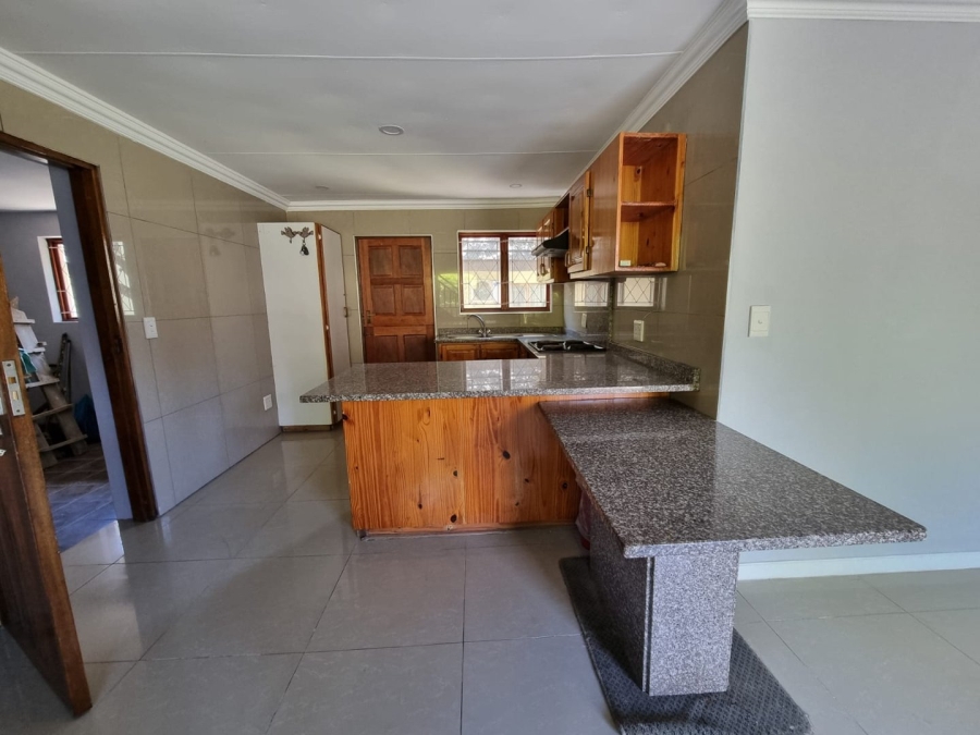 3 Bedroom Property for Sale in Sea Park KwaZulu-Natal