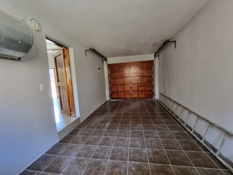3 Bedroom Property for Sale in Sea Park KwaZulu-Natal
