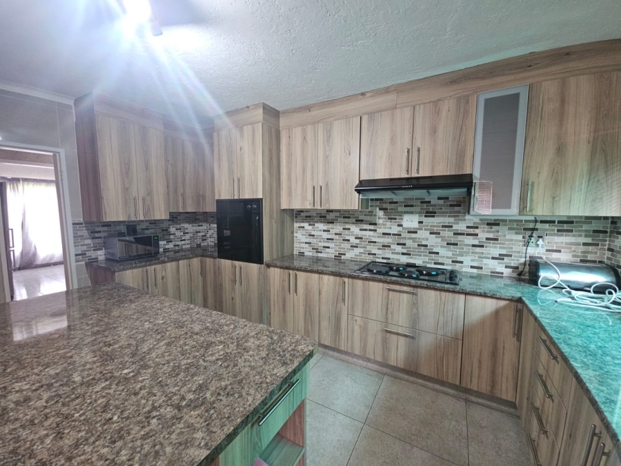 3 Bedroom Property for Sale in Arborpark KwaZulu-Natal