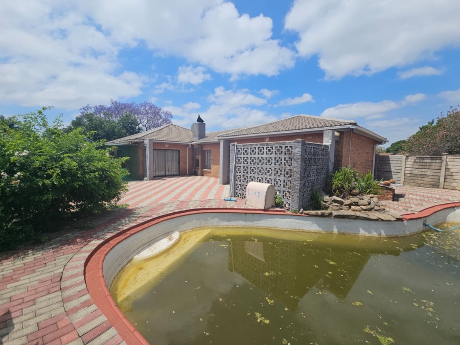 3 Bedroom Property for Sale in Arborpark KwaZulu-Natal