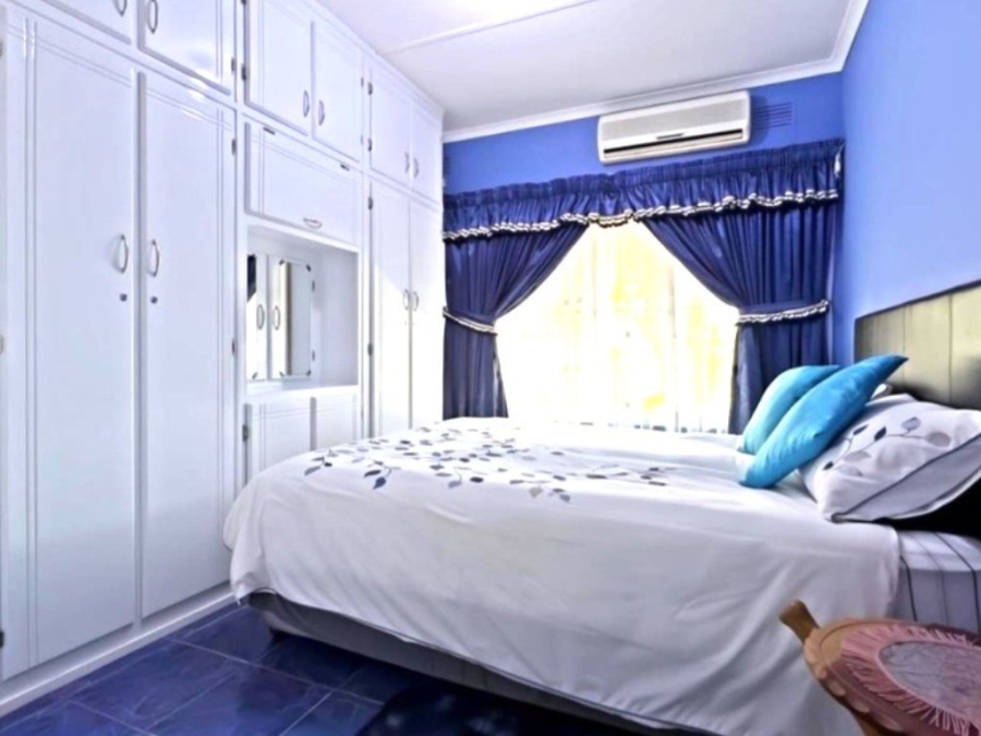 7 Bedroom Property for Sale in Stanger Manor KwaZulu-Natal
