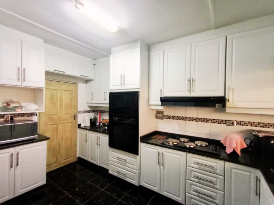 4 Bedroom Property for Sale in Stanger Manor KwaZulu-Natal