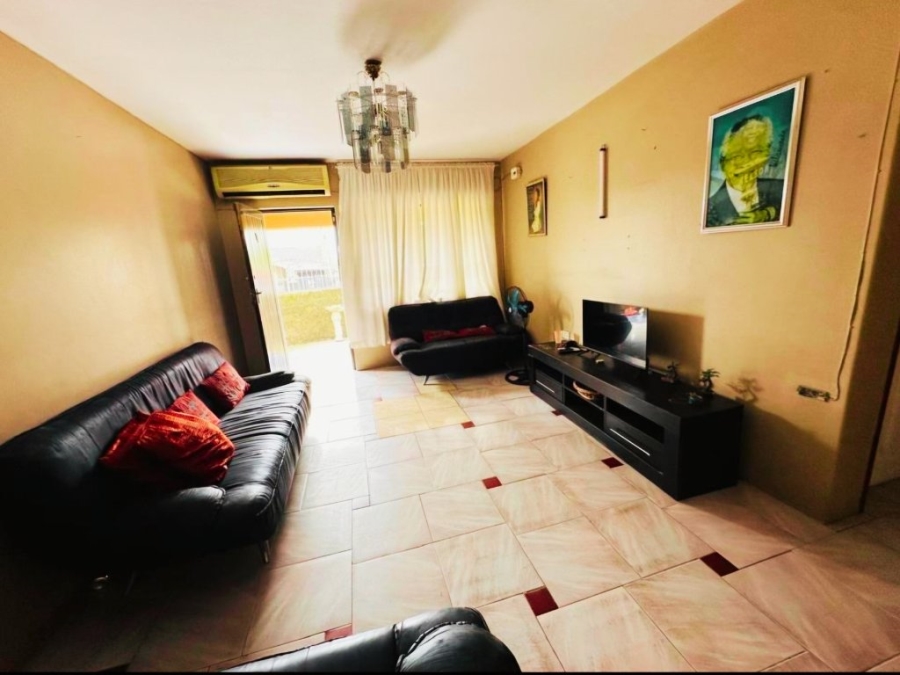 6 Bedroom Property for Sale in Gledhow KwaZulu-Natal