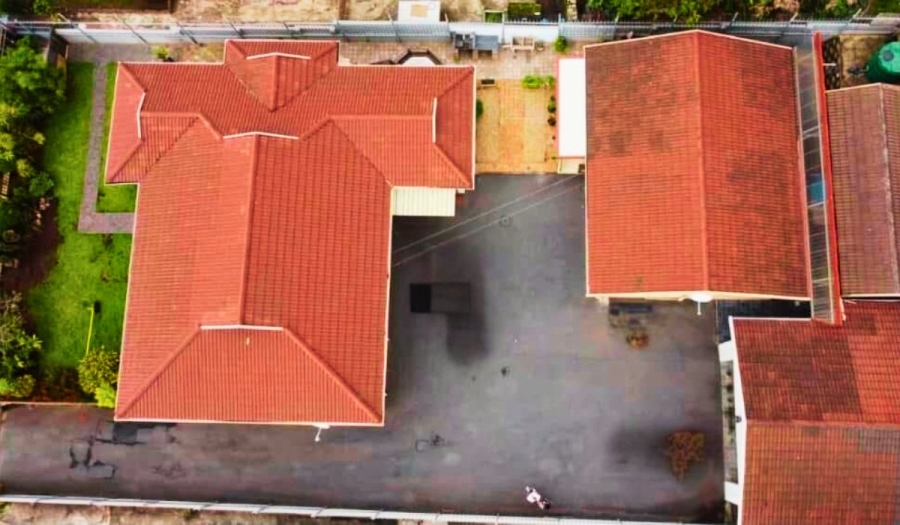 6 Bedroom Property for Sale in Stanger Manor KwaZulu-Natal
