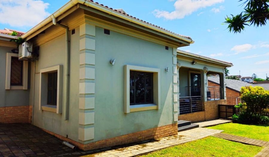 6 Bedroom Property for Sale in Stanger Manor KwaZulu-Natal