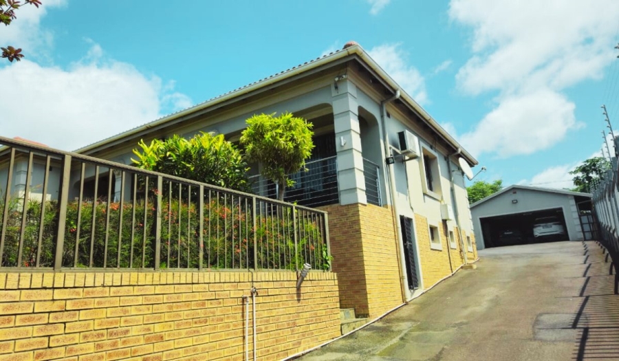 6 Bedroom Property for Sale in Stanger Manor KwaZulu-Natal