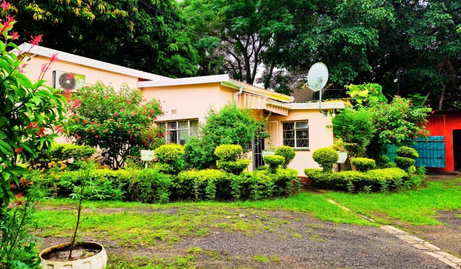 3 Bedroom Property for Sale in Parkside KwaZulu-Natal