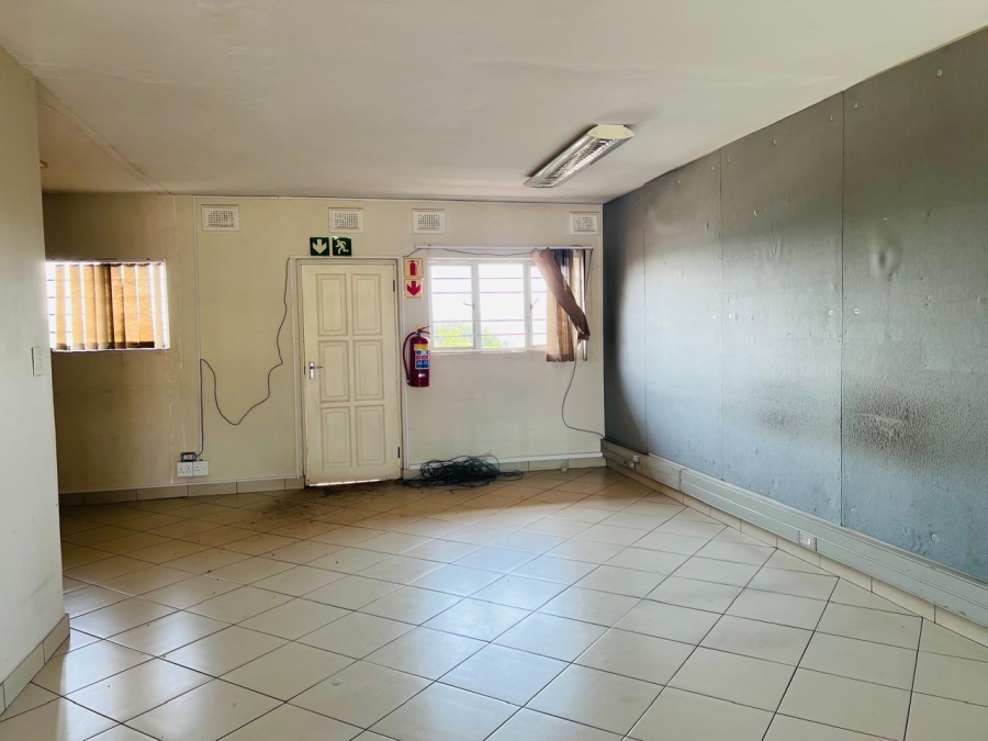 To Let commercial Property for Rent in Springfield KwaZulu-Natal