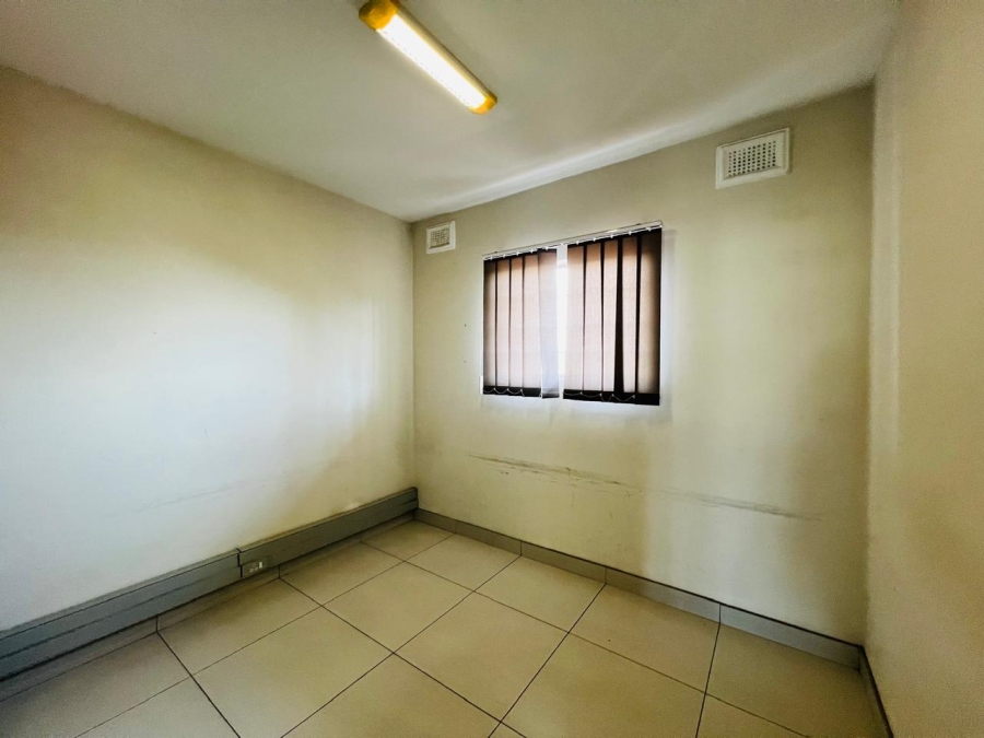To Let commercial Property for Rent in Springfield KwaZulu-Natal