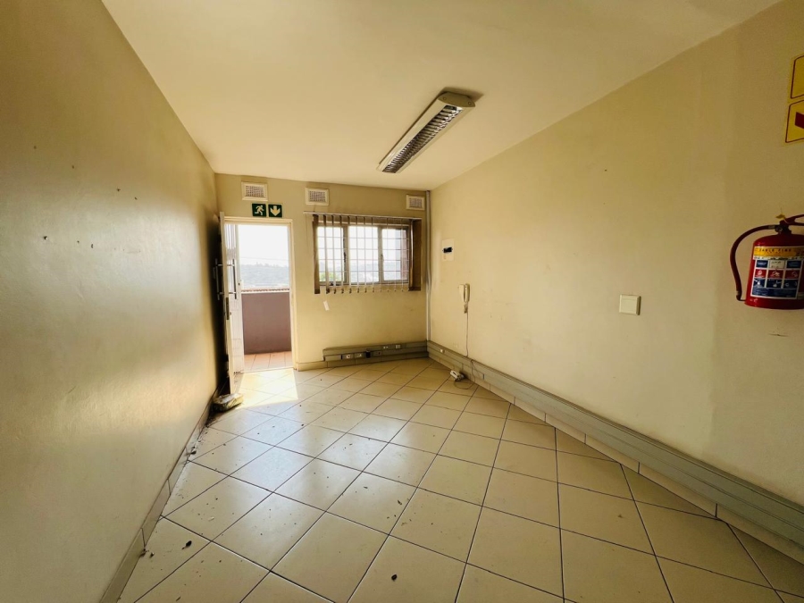 To Let commercial Property for Rent in Springfield KwaZulu-Natal