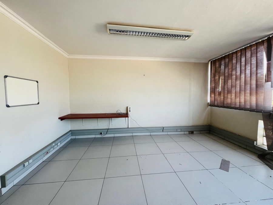 To Let commercial Property for Rent in Springfield KwaZulu-Natal