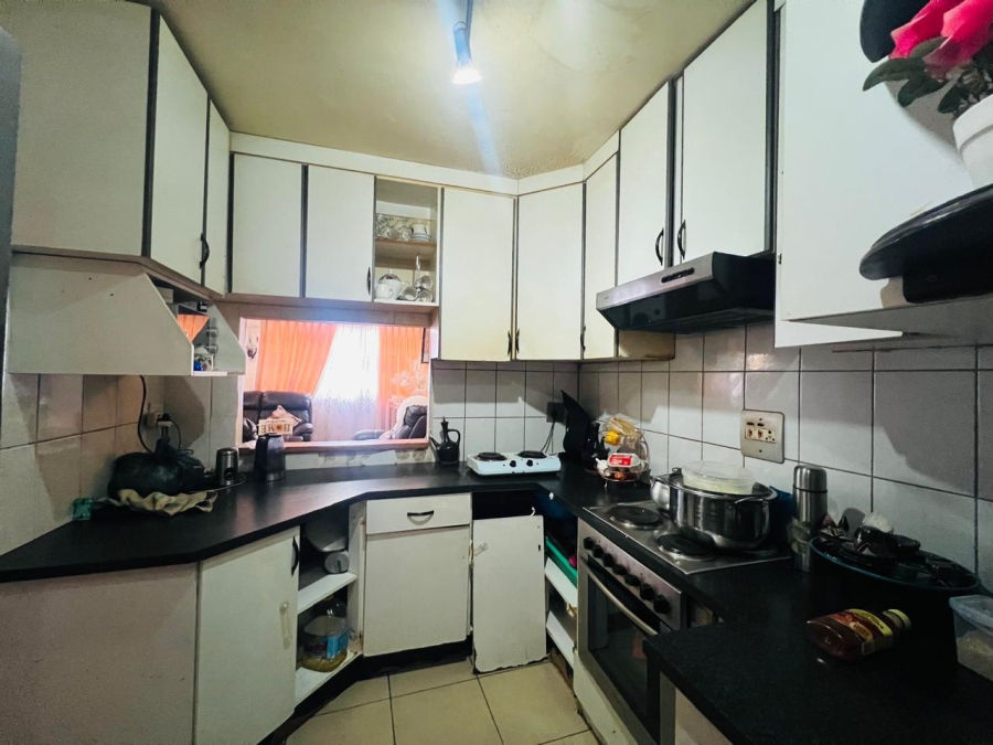 2 Bedroom Property for Sale in Durban Central KwaZulu-Natal