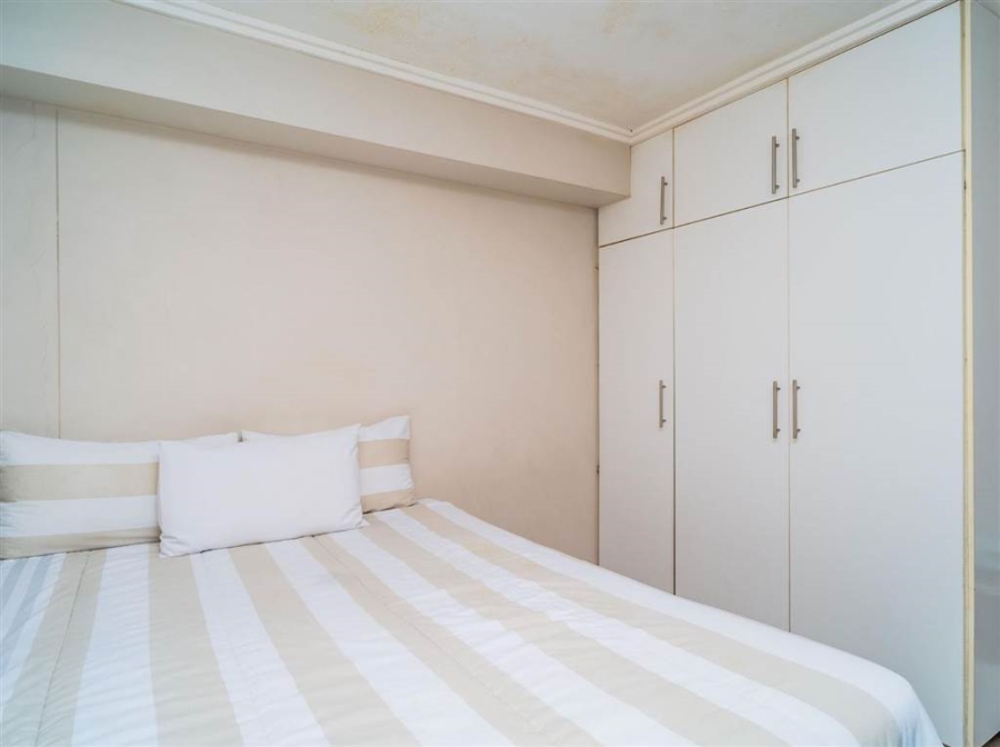 2 Bedroom Property for Sale in Sherwood KwaZulu-Natal