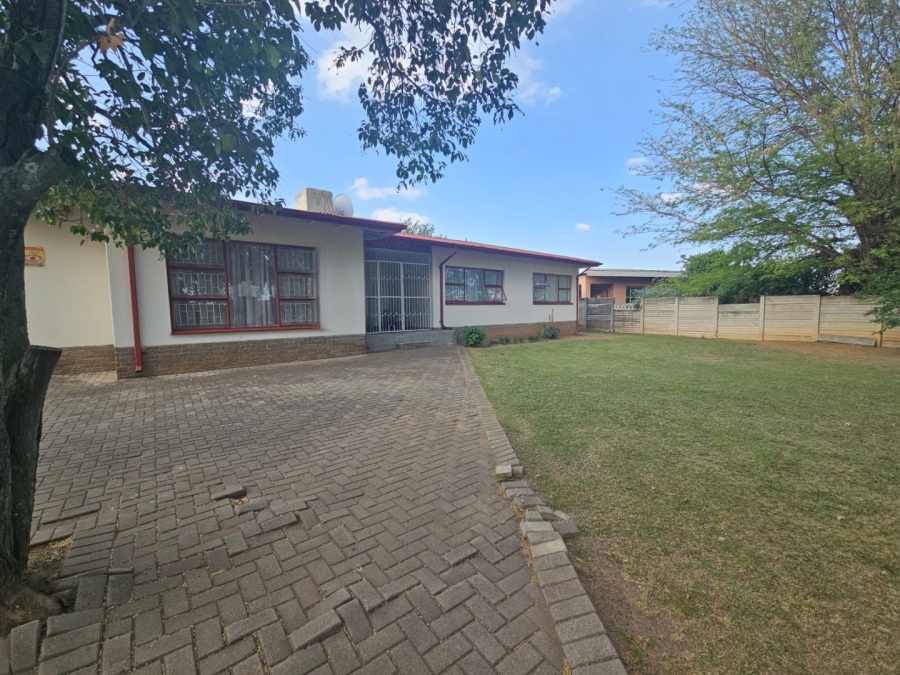 4 Bedroom Property for Sale in Ncandu Park KwaZulu-Natal