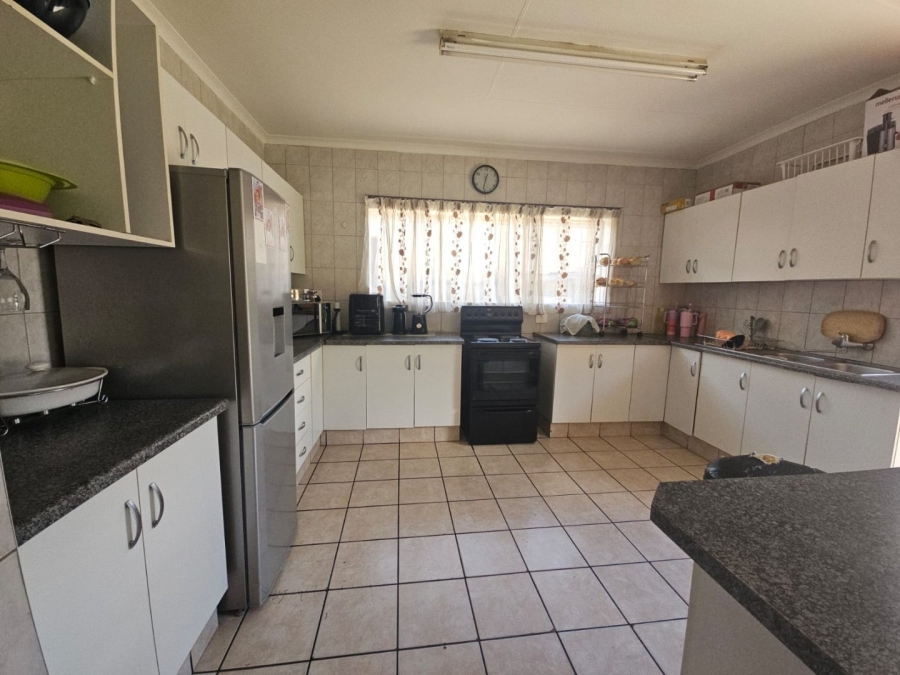 4 Bedroom Property for Sale in Ncandu Park KwaZulu-Natal