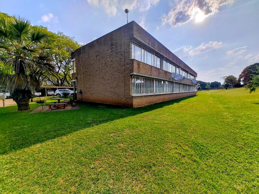 2 Bedroom Property for Sale in Pioneer Park KwaZulu-Natal