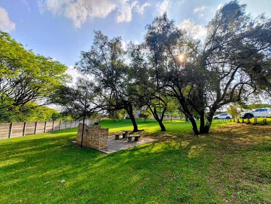 2 Bedroom Property for Sale in Pioneer Park KwaZulu-Natal