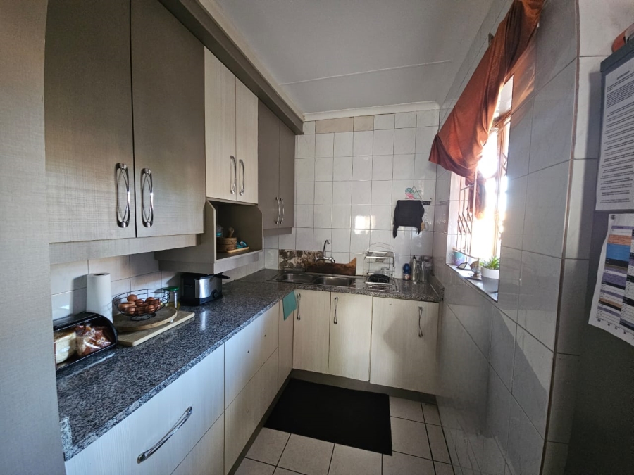 3 Bedroom Property for Sale in Pioneer Park KwaZulu-Natal