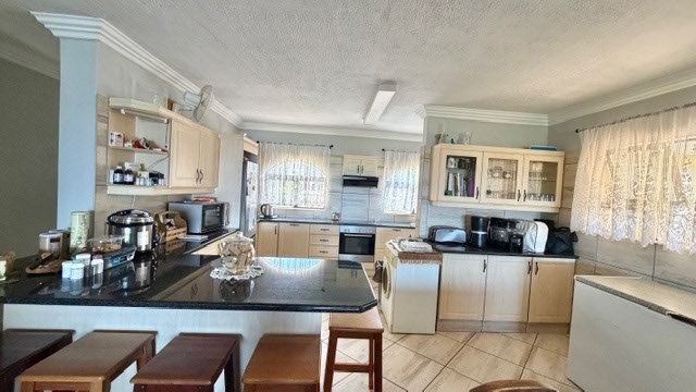 4 Bedroom Property for Sale in Shelly Beach KwaZulu-Natal