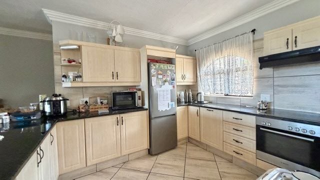 4 Bedroom Property for Sale in Shelly Beach KwaZulu-Natal