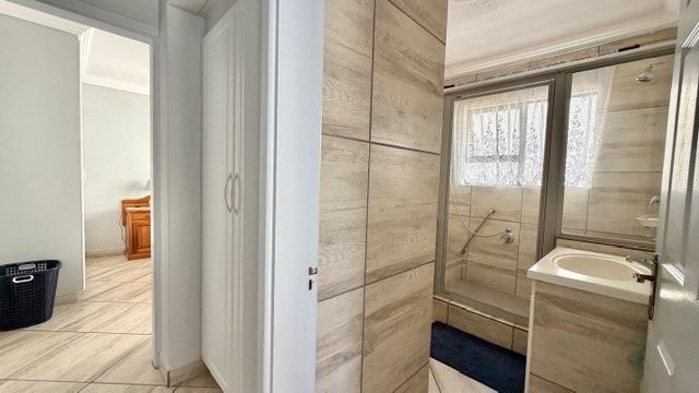 4 Bedroom Property for Sale in Shelly Beach KwaZulu-Natal