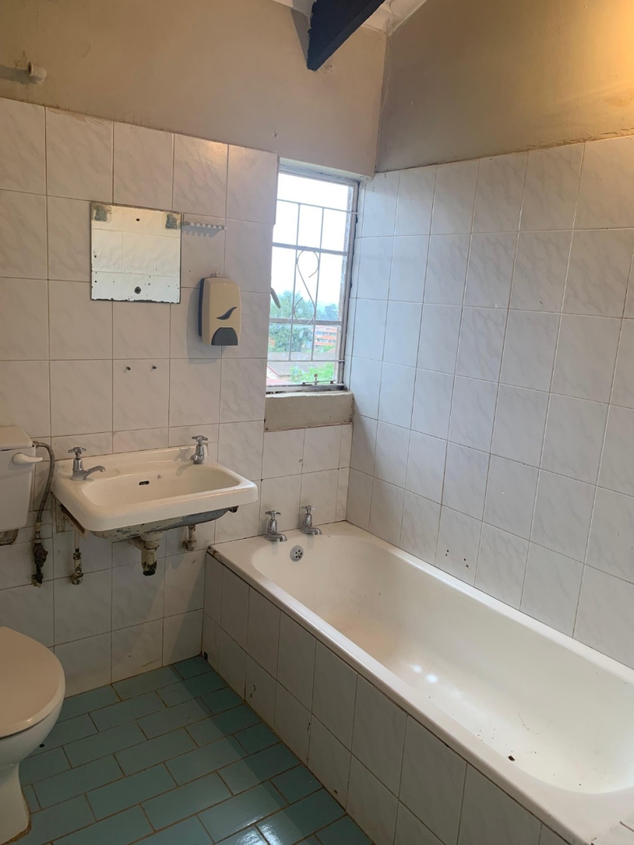 5 Bedroom Property for Sale in Woodlands KwaZulu-Natal
