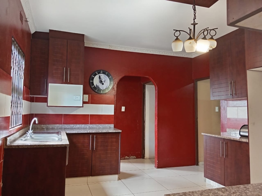 4 Bedroom Property for Sale in Ngwelezana KwaZulu-Natal