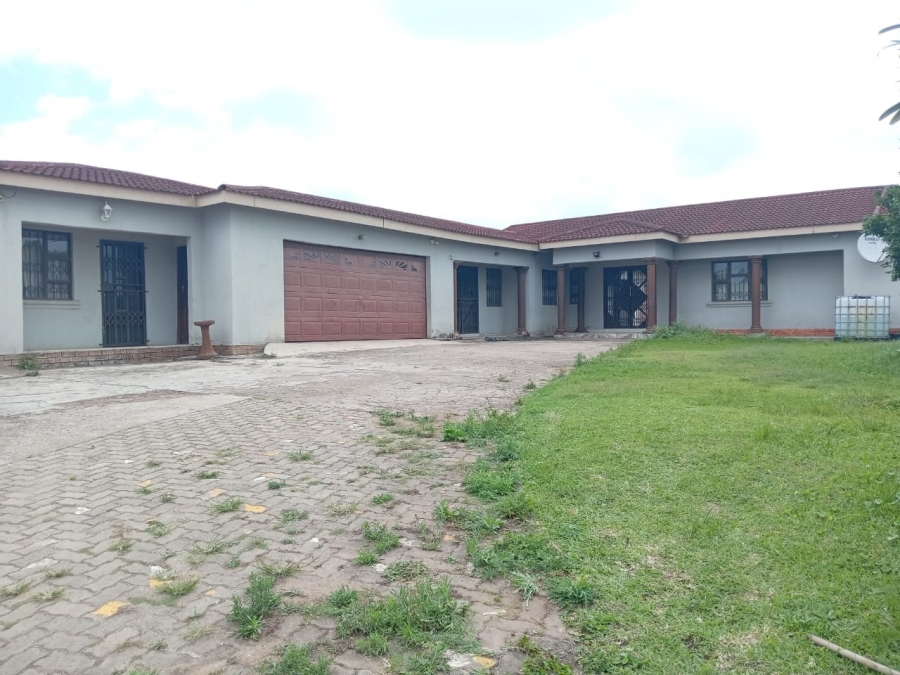 4 Bedroom Property for Sale in Ngwelezana KwaZulu-Natal