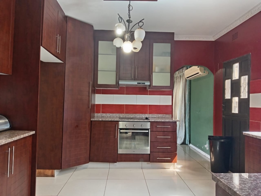 4 Bedroom Property for Sale in Ngwelezana KwaZulu-Natal