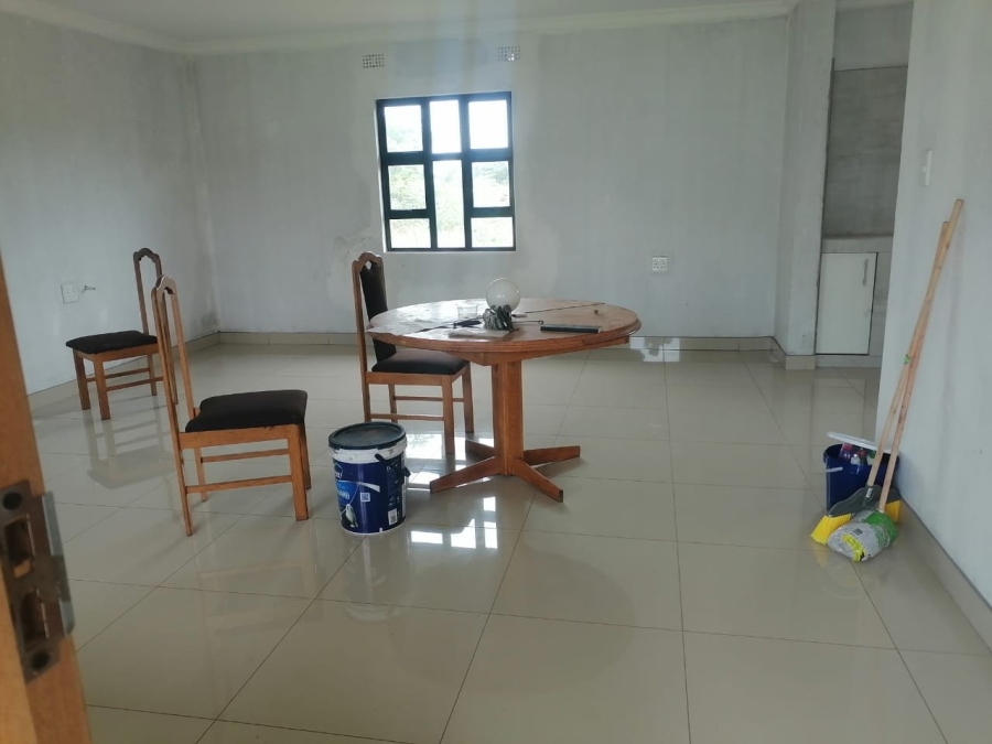 2 Bedroom Property for Sale in Esikhawini KwaZulu-Natal