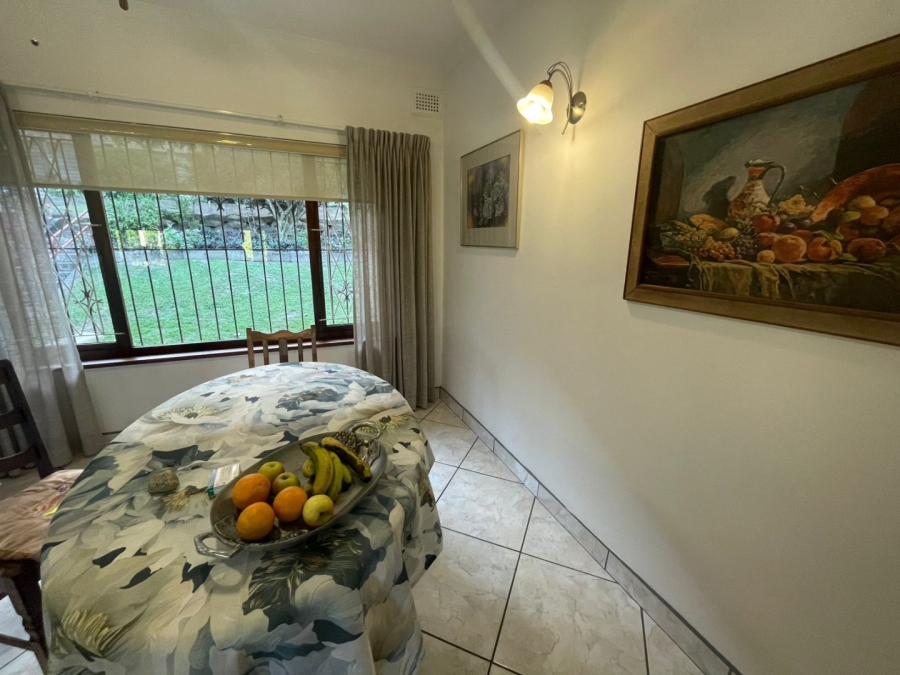 3 Bedroom Property for Sale in Uvongo KwaZulu-Natal