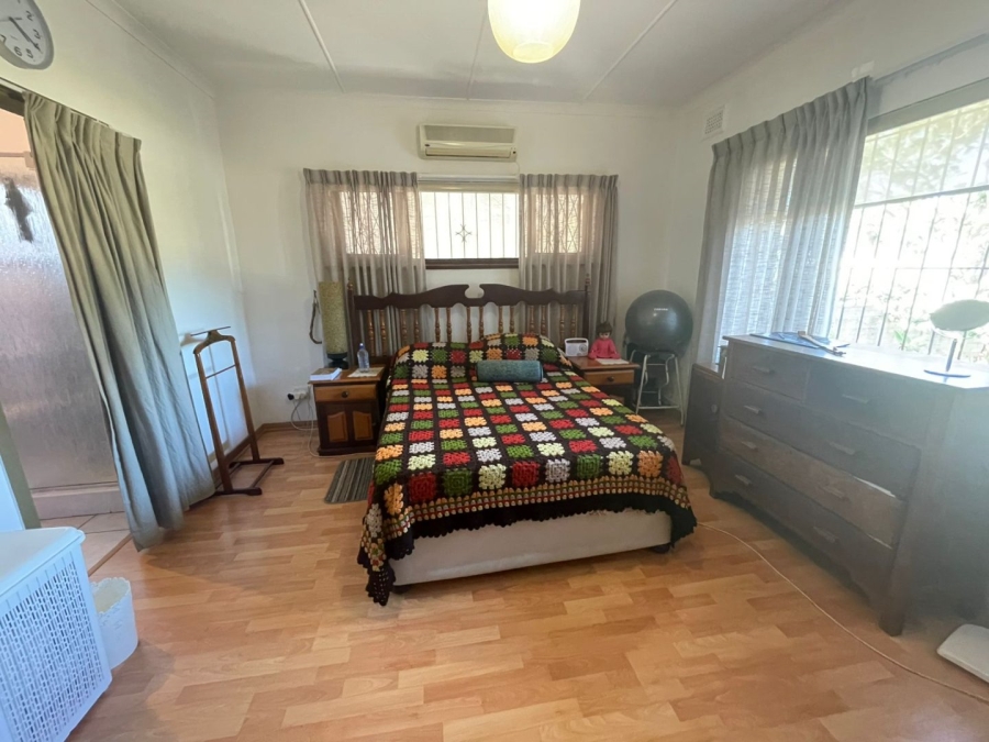 3 Bedroom Property for Sale in Uvongo KwaZulu-Natal