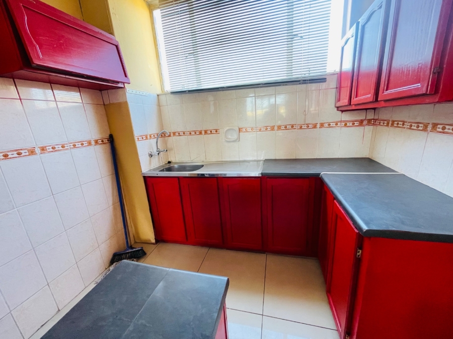 To Let 2 Bedroom Property for Rent in Morningside KwaZulu-Natal