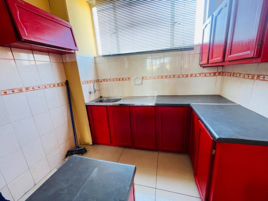 To Let 2 Bedroom Property for Rent in Morningside KwaZulu-Natal
