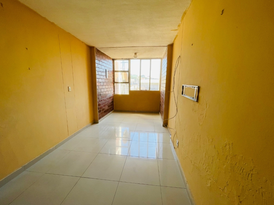 To Let 2 Bedroom Property for Rent in Morningside KwaZulu-Natal