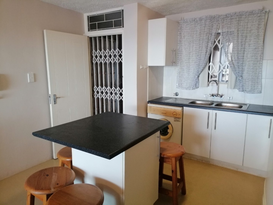 2 Bedroom Property for Sale in Lawrence Rocks KwaZulu-Natal