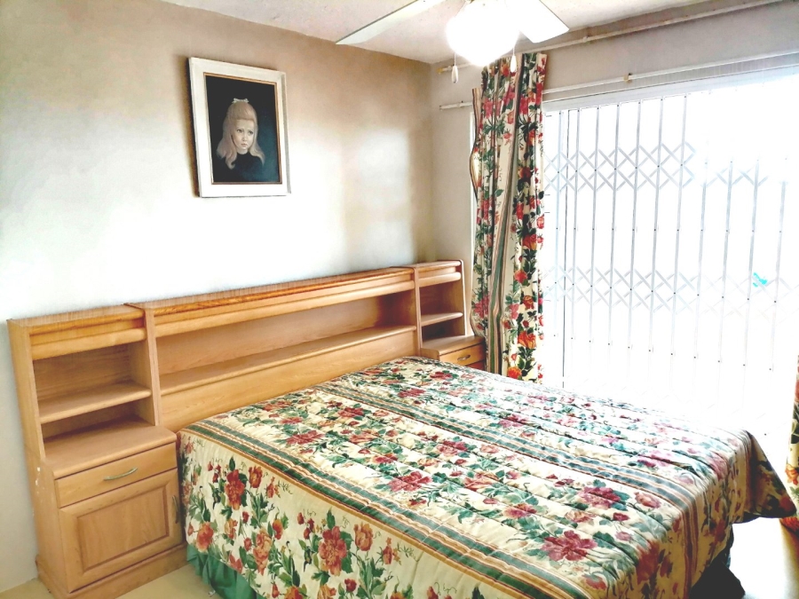 2 Bedroom Property for Sale in Lawrence Rocks KwaZulu-Natal