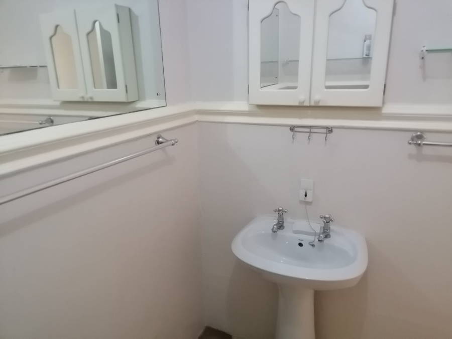 2 Bedroom Property for Sale in Lawrence Rocks KwaZulu-Natal