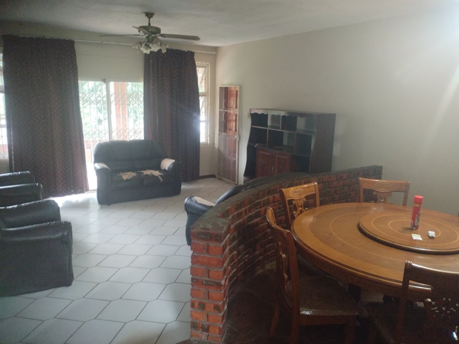  Bedroom Property for Sale in Empangeni Central KwaZulu-Natal