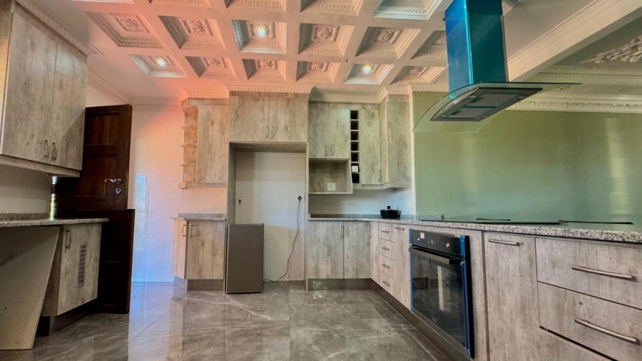 To Let 4 Bedroom Property for Rent in Sunnyridge KwaZulu-Natal